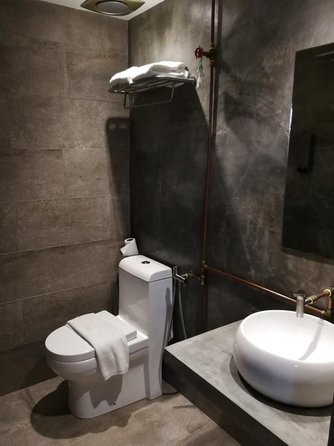 The Rise Room Kuala Terengganu Zewnętrze zdjęcie Bathroom